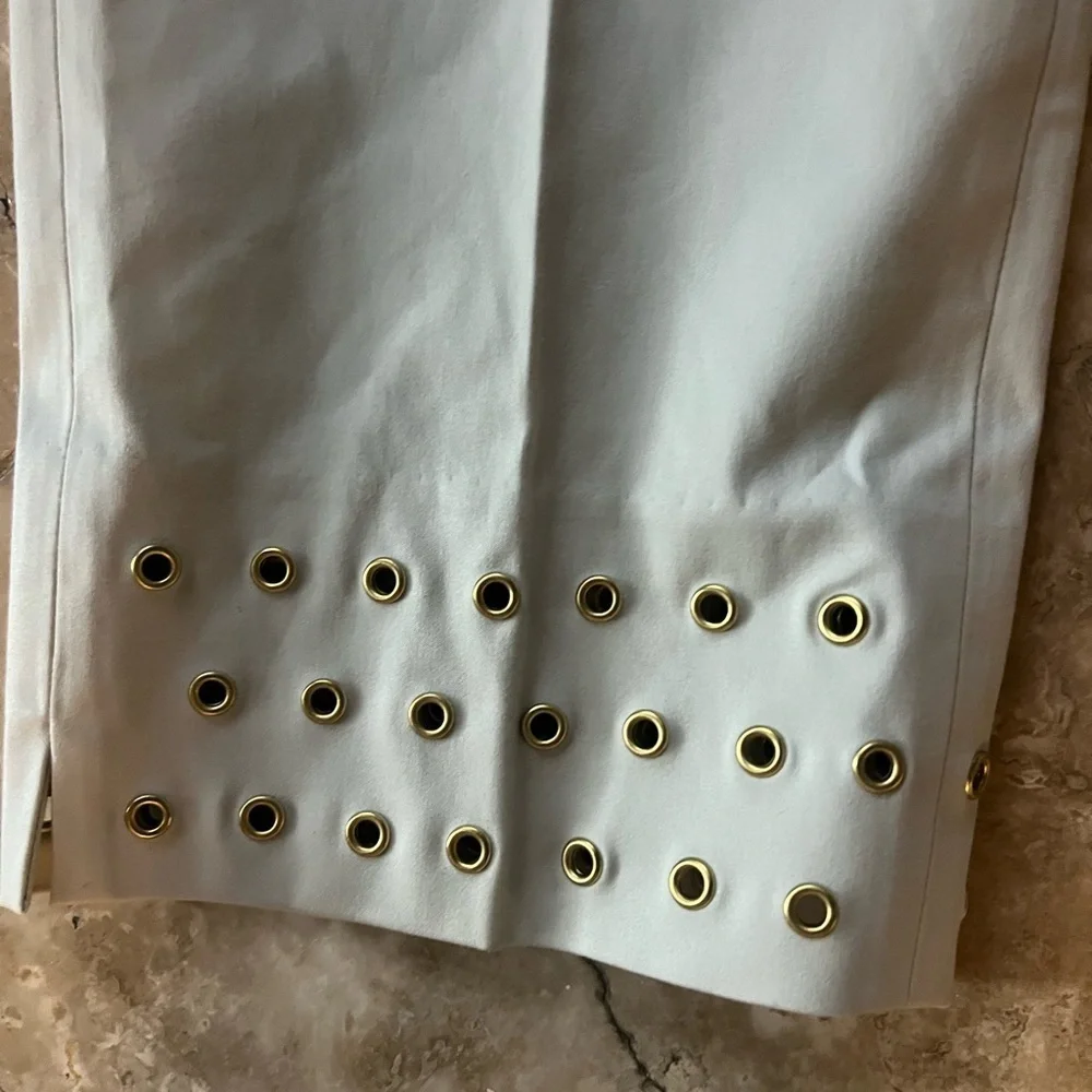 Jones New York signature 6 petite capris NWOT gold accents at hem - Picture 6 of 10